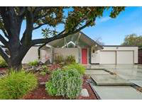 923 Mackenzie Drive